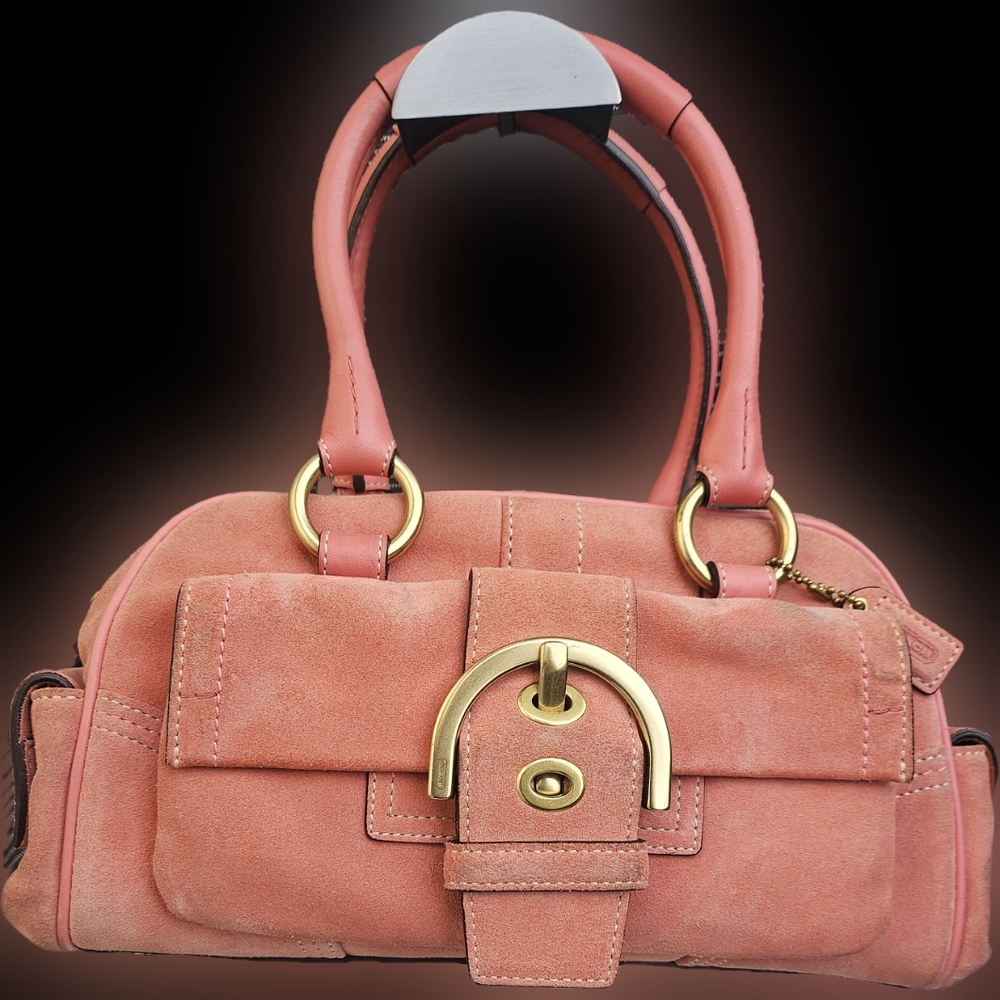 👜 Coach Soho Turnlock Shoulder Bag – Style No. 8A23 GUC
